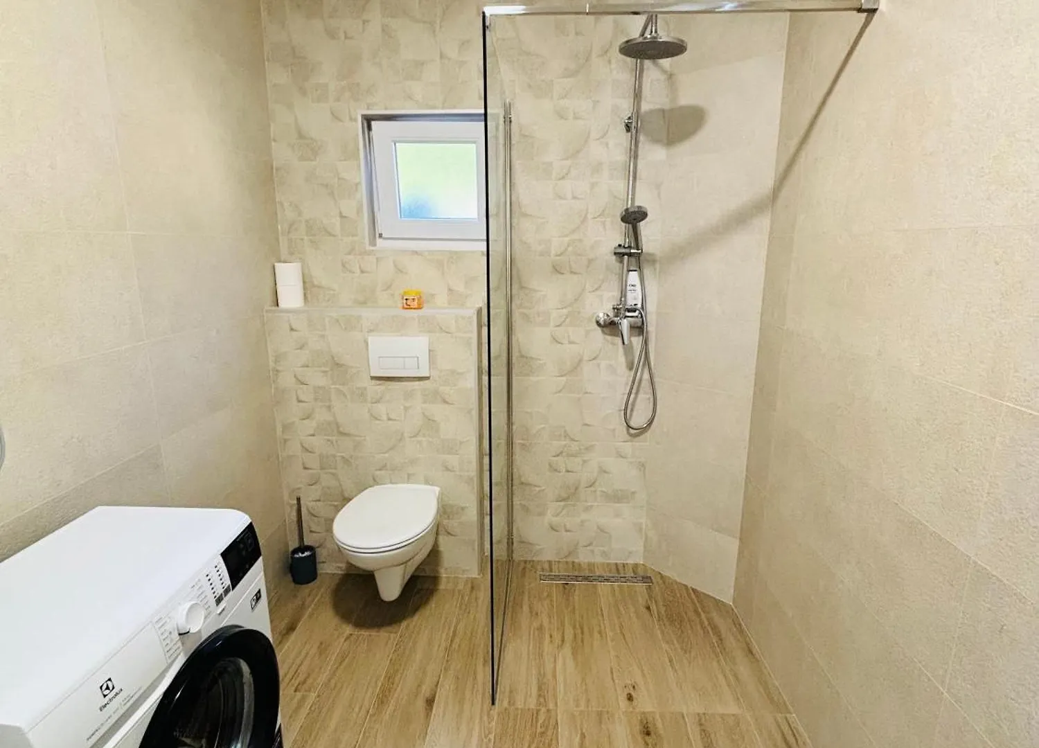 Marisala - Berth Avalable, 20M From Sea!! Apartamento Tribanj-Kruscica