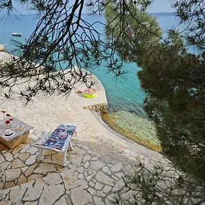By The Sea Starigrad Paklenica Apartment