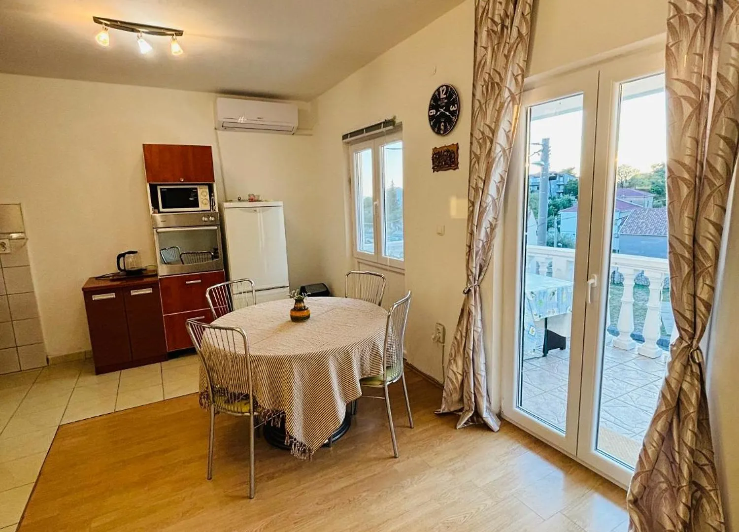 Marisala - Berth Avalable, 20M From Sea!! Apartment Tribanj-Kruscica
